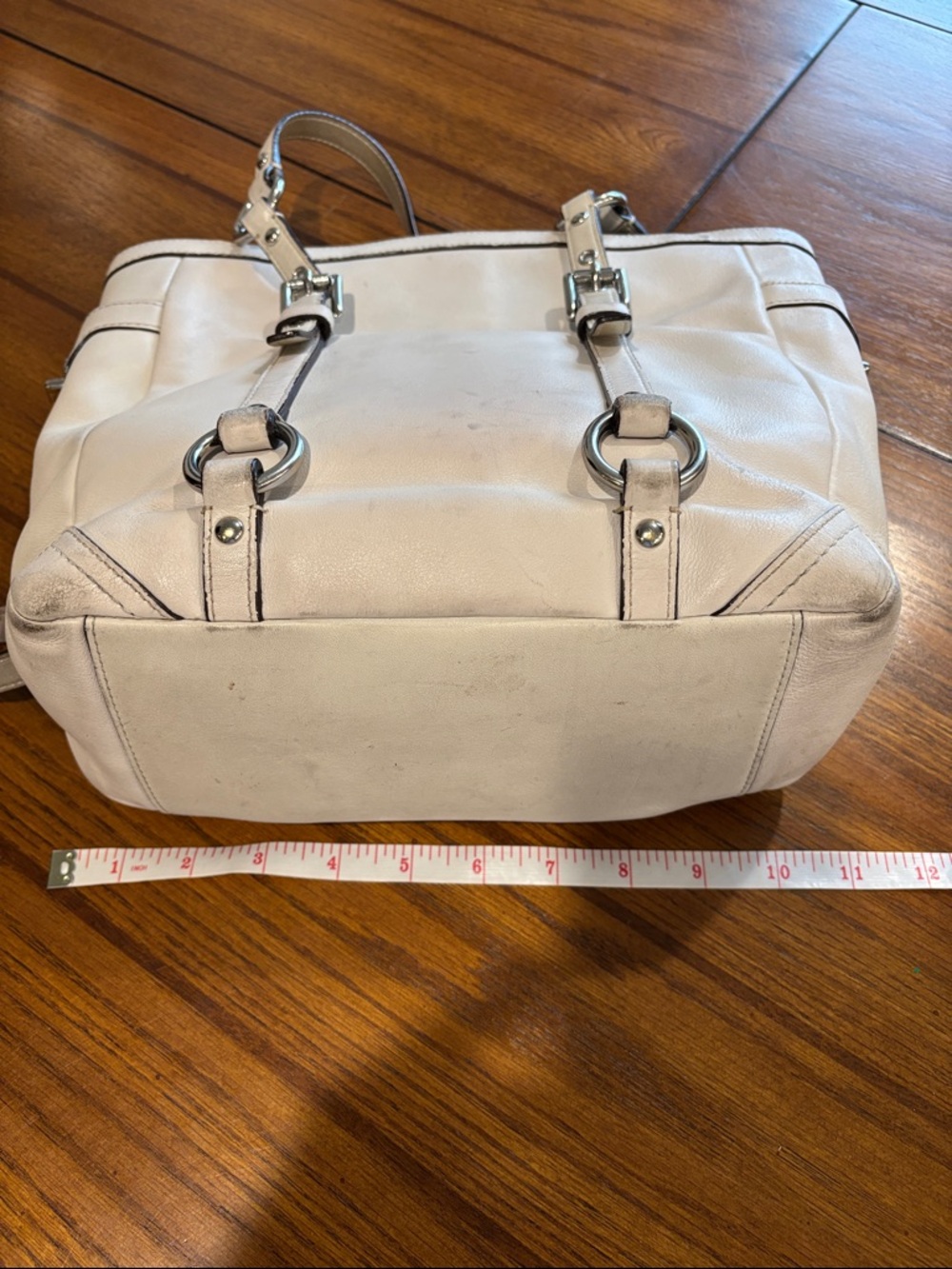 Coach Cream Leather Shoulder Tote with Buckle Straps - Picture 13 of 15
